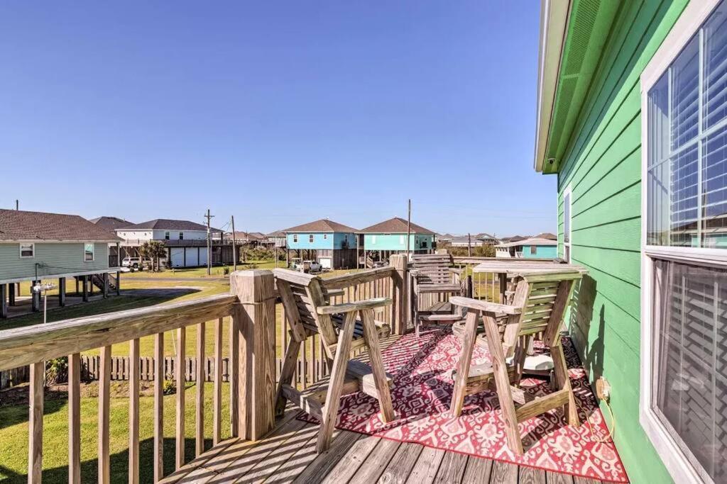 Coastal Heaven - Crystal Beach Relaxing Beach Home Bolivar Peninsula Экстерьер фото