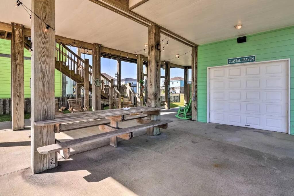 Coastal Heaven - Crystal Beach Relaxing Beach Home Bolivar Peninsula Экстерьер фото
